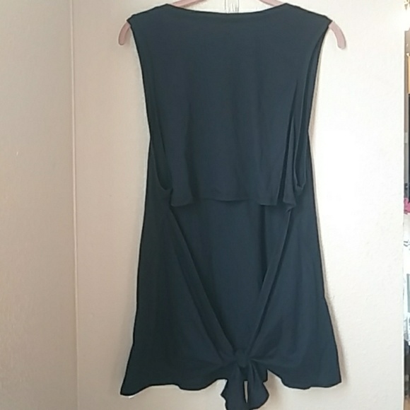 Fabletics Tops - Fabletics Black Top. Back Cutout. Plus size